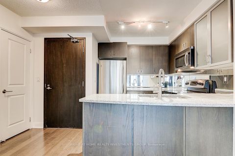 Photo 7 at 704 - 18 Yorkville Avenue, Annex, Toronto