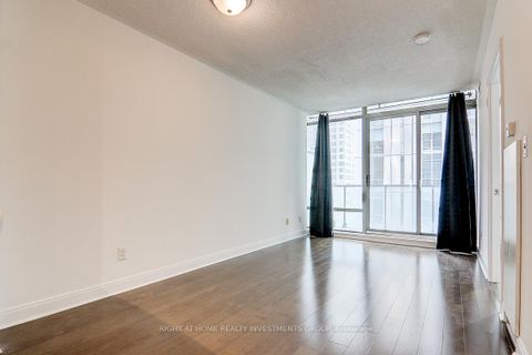 Photo 8 at 704 - 18 Yorkville Avenue, Annex, Toronto