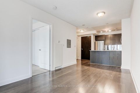 Photo 11 at 704 - 18 Yorkville Avenue, Annex, Toronto
