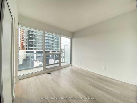 Photo 9 at 511 - 115 Mcmahon Drive, Bayview Village, Toronto