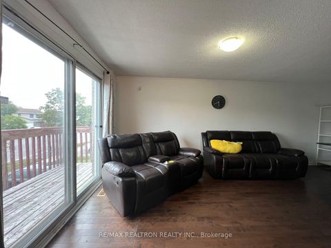 Photo 5 at 57 Copperwood Square, Milliken, Toronto