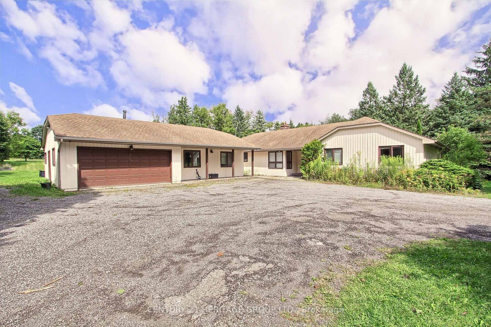 7670 19th Side Road, Rural King, King 