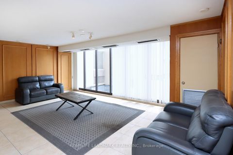 Photo 4 at 136 - 1300 Marlborough Court, FA Falgarwood, Oakville