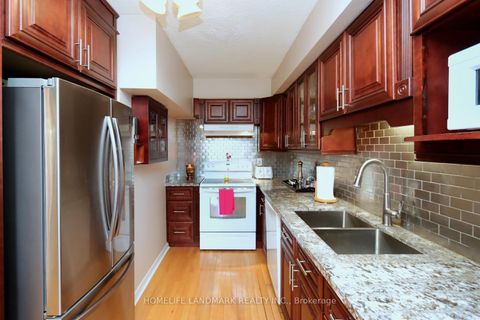Photo 13 at 136 - 1300 Marlborough Court, FA Falgarwood, Oakville