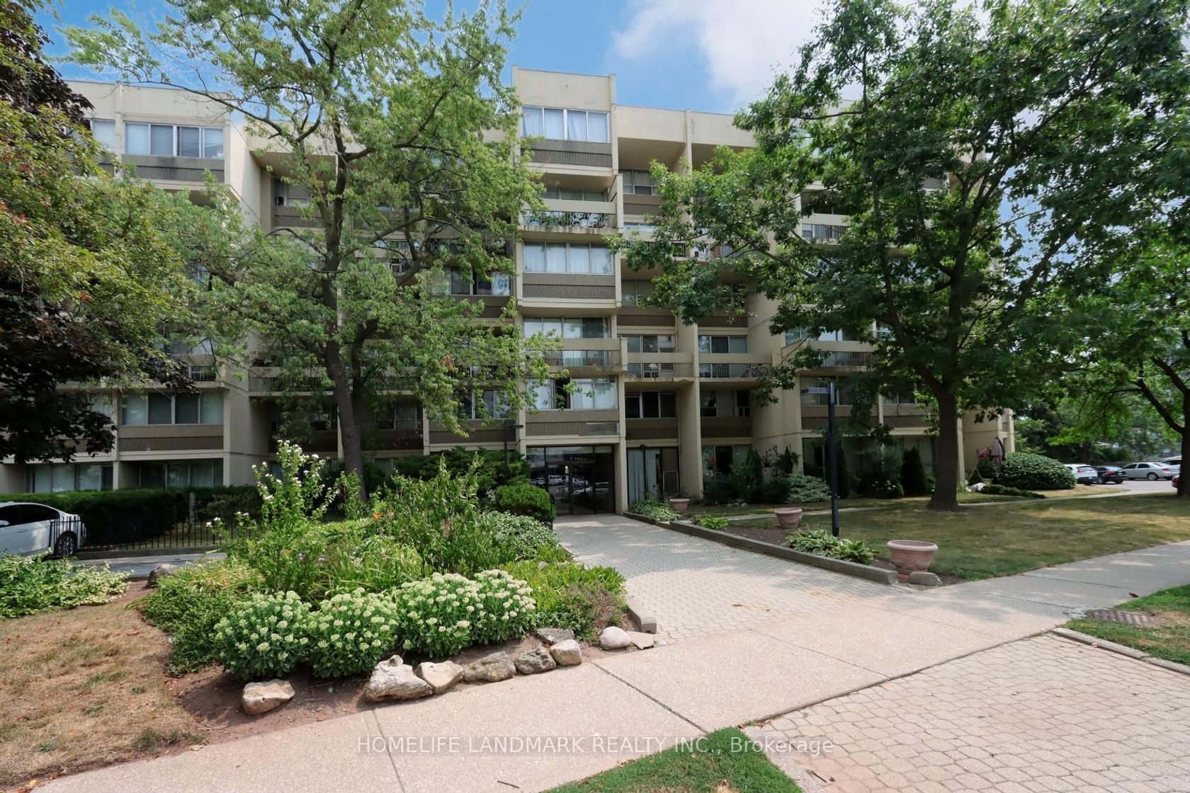 136 - 1300 Marlborough Court, FA Falgarwood, Oakville 