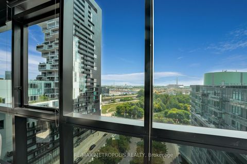 Photo 13 at 1213 - 21 Lawren Harris Square, Waterfront Communities C8, Toronto