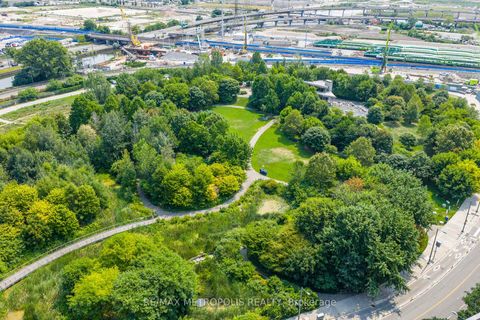 Photo 34 at 1213 - 21 Lawren Harris Square, Waterfront Communities C8, Toronto