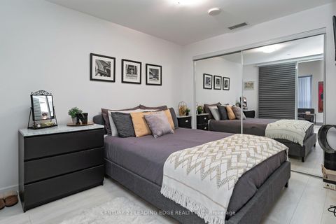 Photo 13 at 811 - 2212 Lake Shore Boulevard W, Mimico, Toronto
