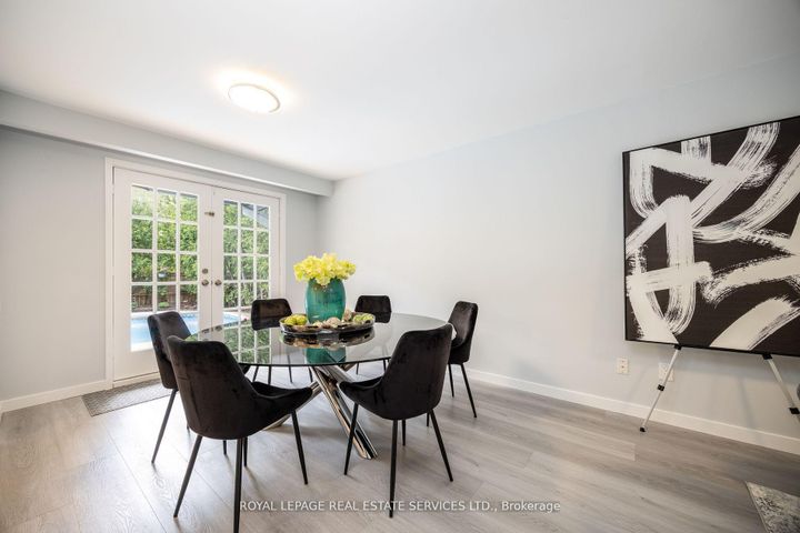 Photo 12 at 198 Romfield Circuit, Royal Orchard, Markham