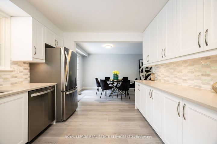 Photo 21 at 198 Romfield Circuit, Royal Orchard, Markham