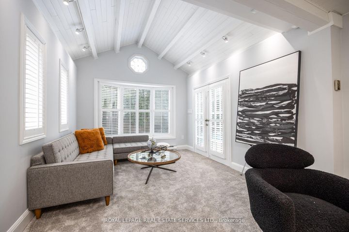 Photo 30 at 198 Romfield Circuit, Royal Orchard, Markham