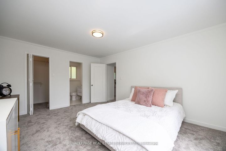 Photo 37 at 198 Romfield Circuit, Royal Orchard, Markham