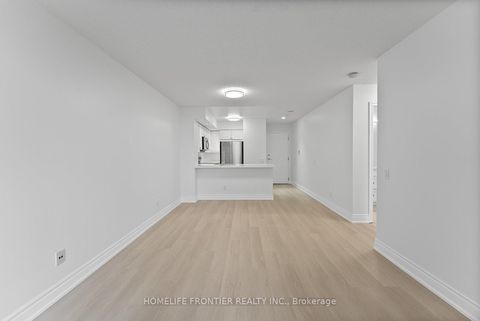 Photo 4 at 311 - 5 Northtown Way, Willowdale East, Toronto