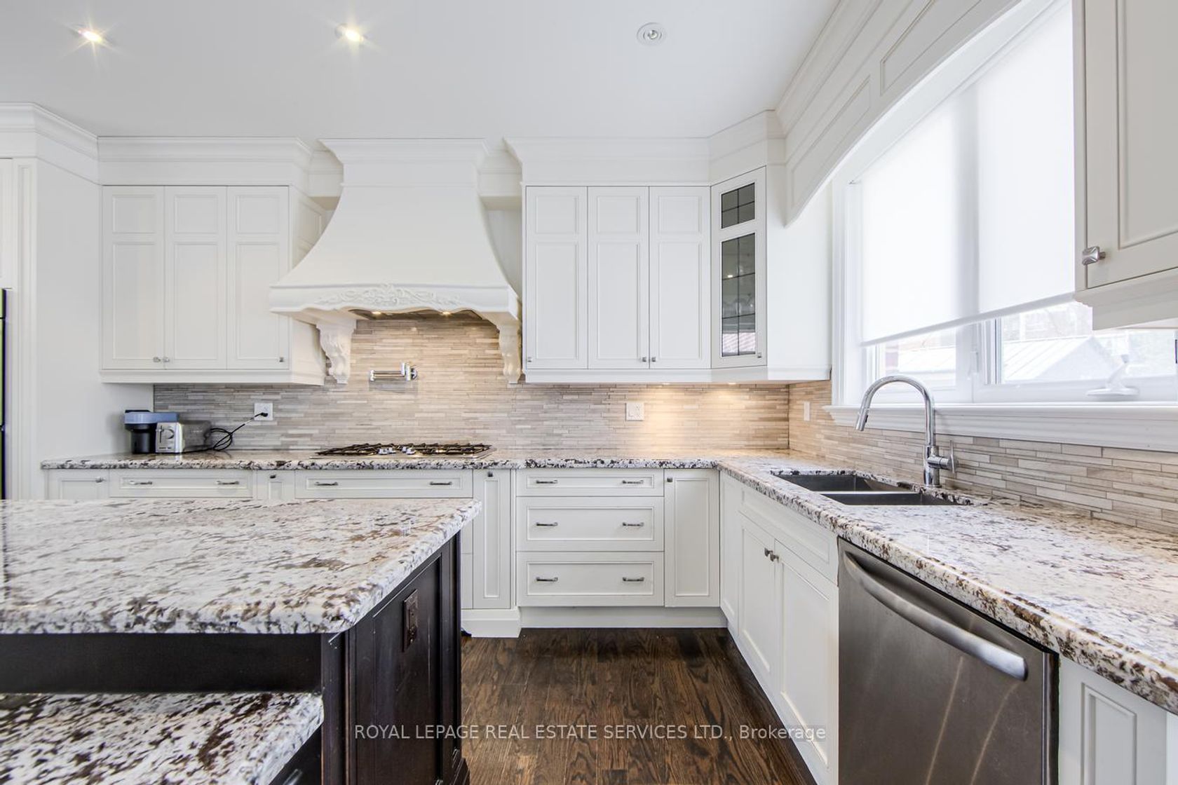 21A Roycrest Avenue, Westgate, Toronto 