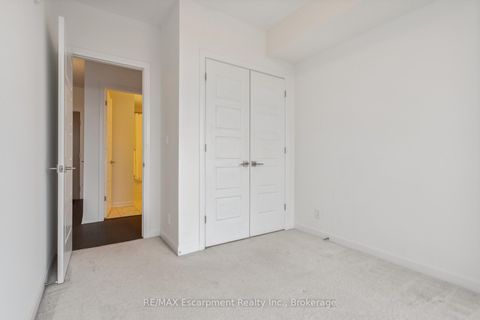 Photo 24 at 309 - 3028 CREEKSHORE COMMON, GO Glenorchy, Oakville
