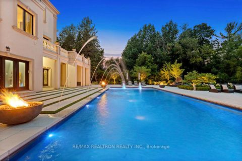 Photo 11 at 59 Macamo Court, Rural Vaughan, Vaughan