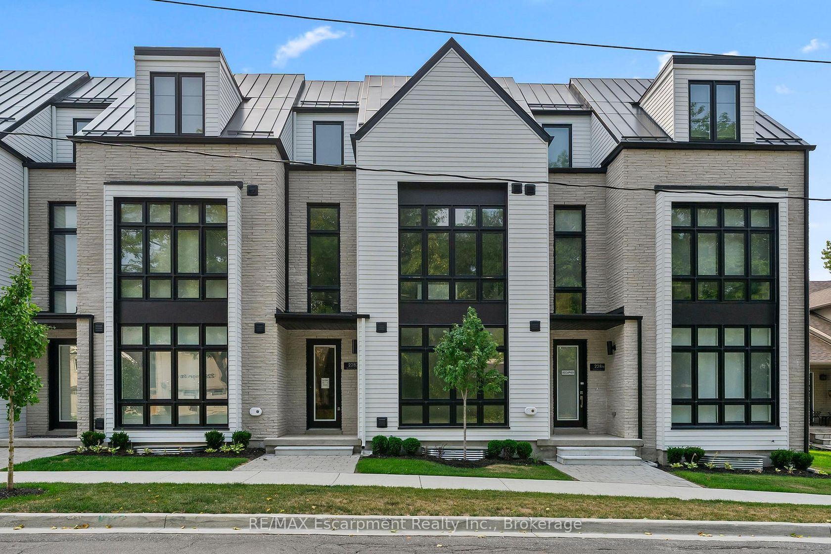 2282 Sovereign Street, BR Bronte, Oakville 