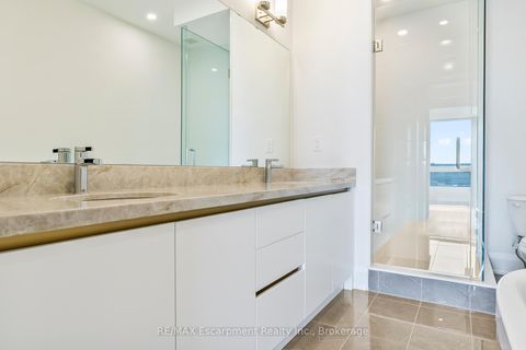 Photo 6 at 4 - 138 East Street, BR Bronte, Oakville