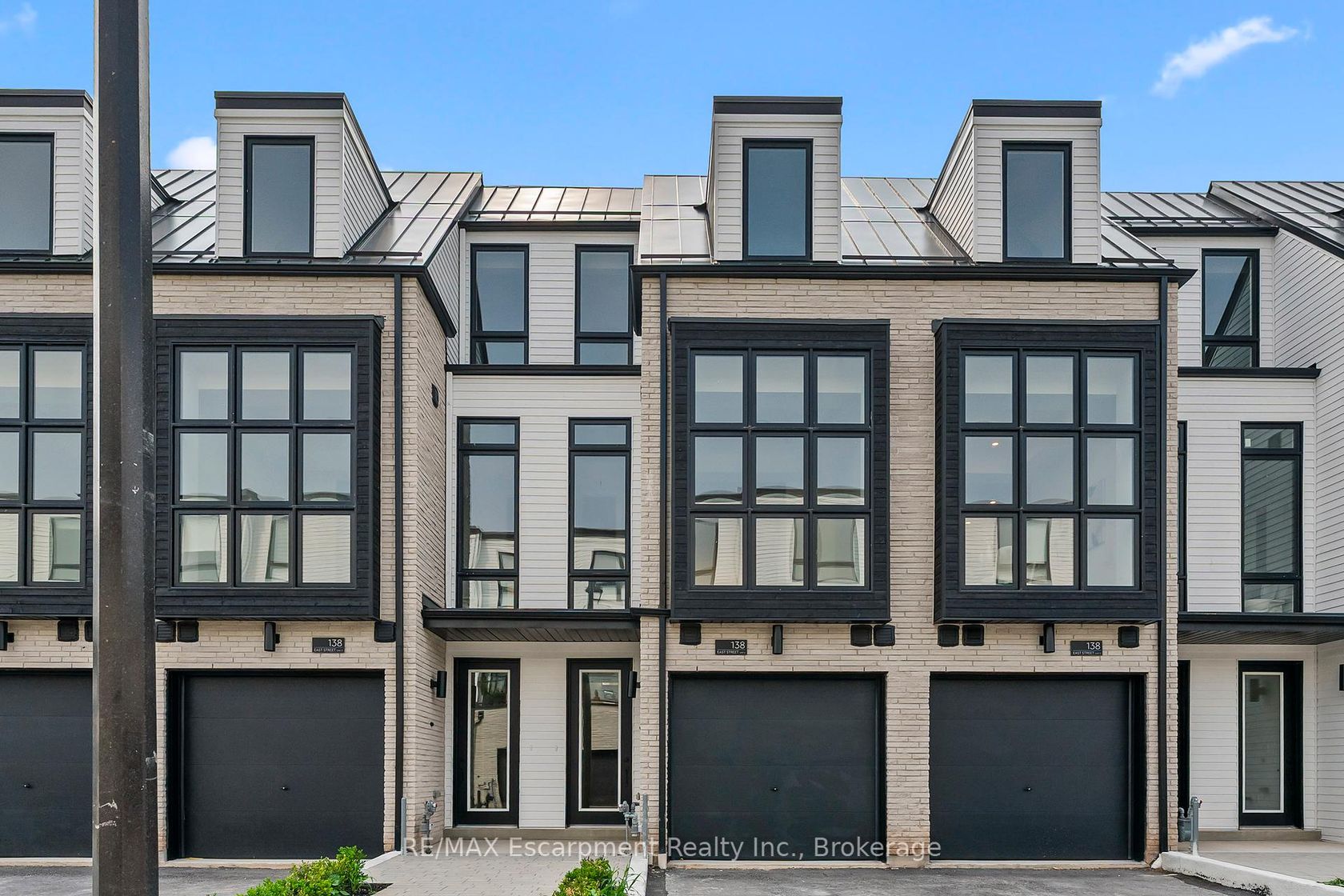4 - 138 East Street, BR Bronte, Oakville 