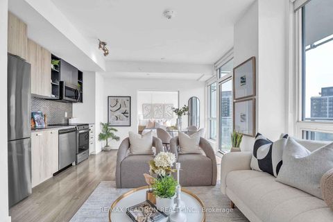 Photo 14 at 801 - 10 De Boers Drive, York University Heights, Toronto