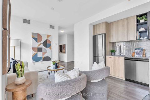 Photo 17 at 801 - 10 De Boers Drive, York University Heights, Toronto