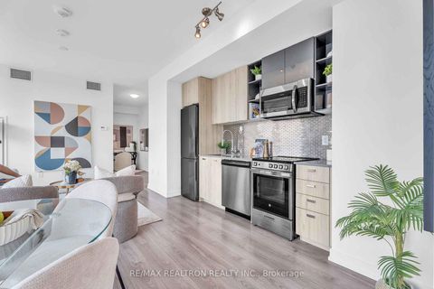 Photo 20 at 801 - 10 De Boers Drive, York University Heights, Toronto