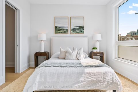 Photo 14 at 5 - 138 East Street, BR Bronte, Oakville
