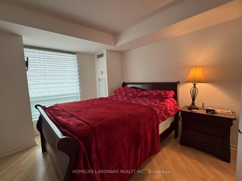 Photo 11 at 1002 - 18 Valley Woods Road, Donalda, Toronto