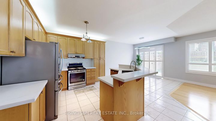 Photo 9 at 15 Mario Street, Bram East, Brampton