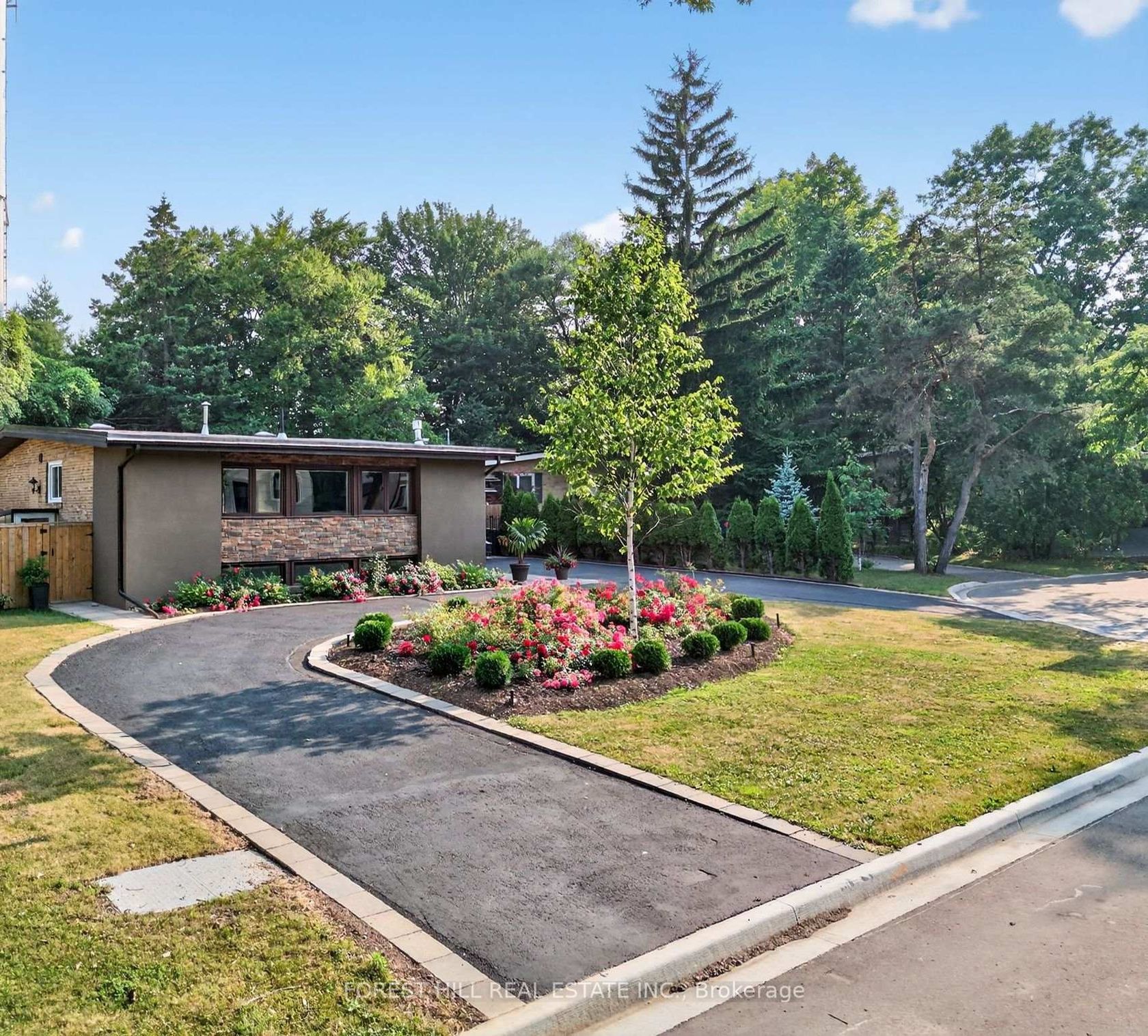 9 Tadcaster Place, Don Mills, Toronto 