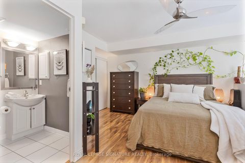 Photo 13 at 812 - 46 Western Battery Road, Niagara, Toronto