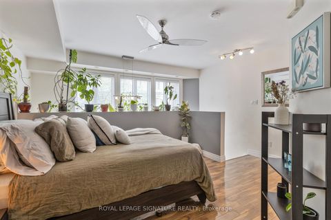 Photo 15 at 812 - 46 Western Battery Road, Niagara, Toronto