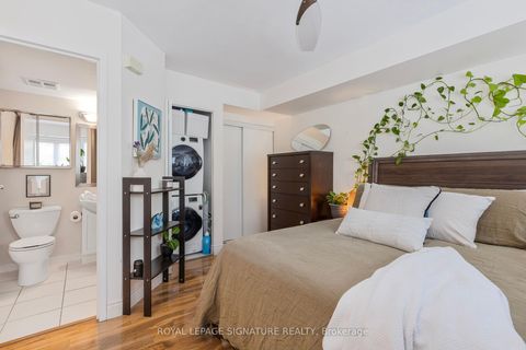 Photo 16 at 812 - 46 Western Battery Road, Niagara, Toronto
