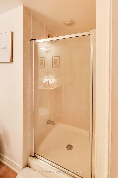 Photo 7 at 246 - 1029 King Street W, Niagara, Toronto Photo 7 at 246 - 1029 King Street W, Niagara, Toronto