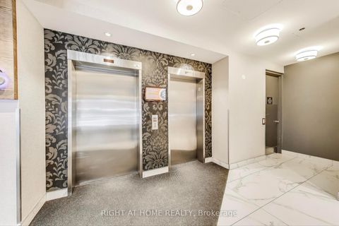 Photo 18 at 246 - 1029 King Street W, Niagara, Toronto