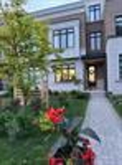 Photo 1 at 1178 Wellington Street E, Bayview Northeast, Aurora