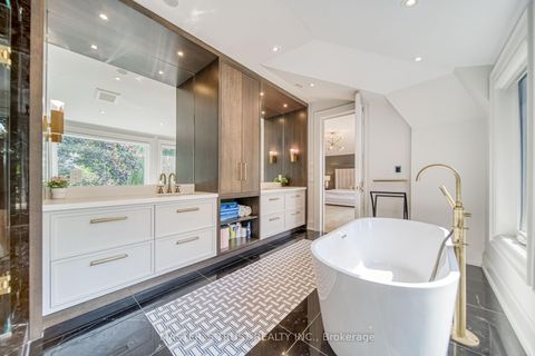 Photo 22 at 15 Ames Circle, Don Mills, Toronto