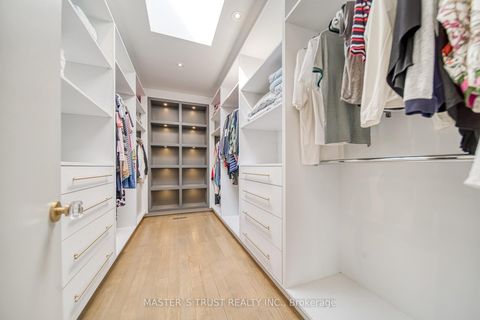 Photo 23 at 15 Ames Circle, Don Mills, Toronto