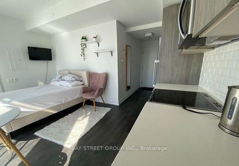 Photo 3 at 2601 - 28 Wellesley Street E, Yonge Corridor, Toronto