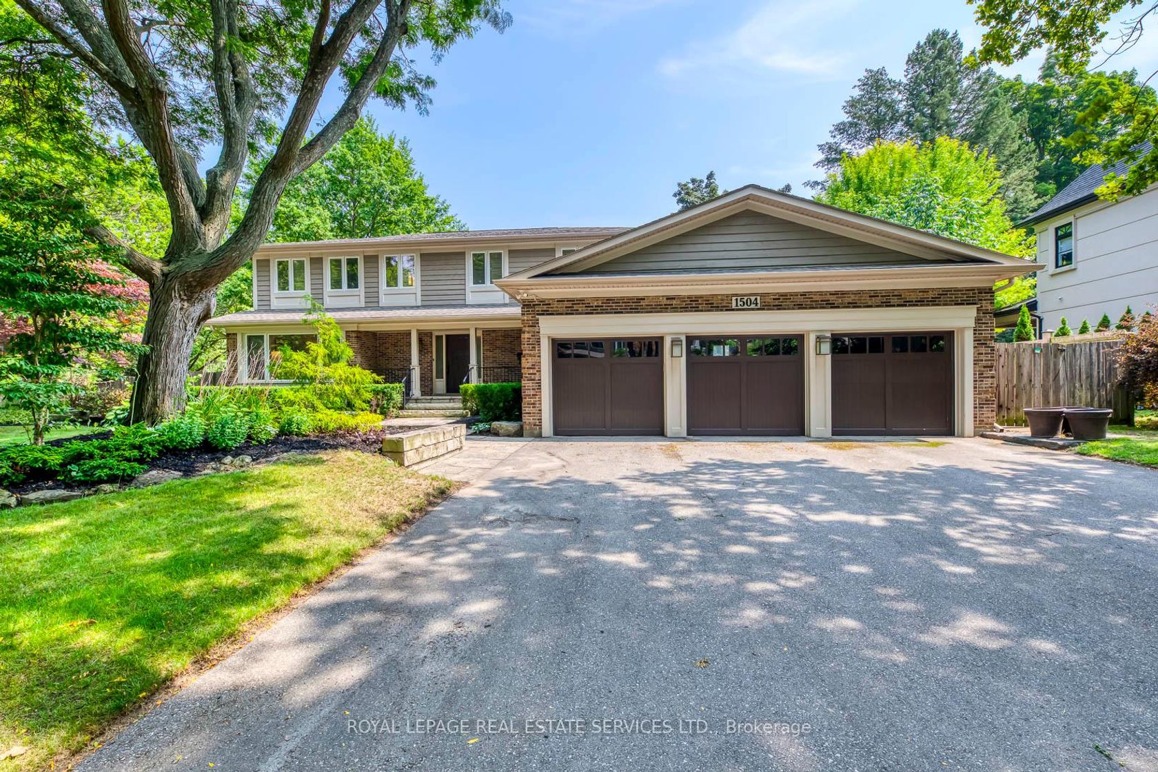 1504 Caulder Drive, MO Morrison, Oakville 