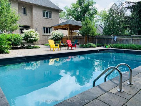Photo 35 at 418 Queen Mary Drive, CO Central, Oakville