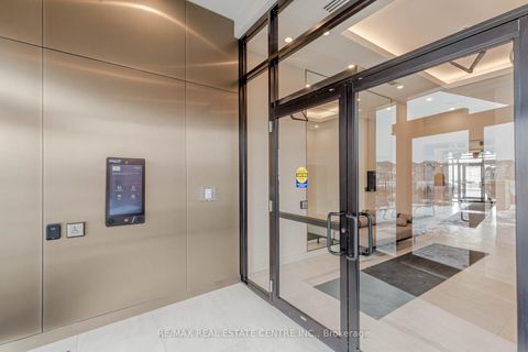 Photo 3 at 310 - 3265 Carding Mill Trail, GO Glenorchy, Oakville