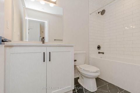 Photo 24 at 310 - 3265 Carding Mill Trail, GO Glenorchy, Oakville