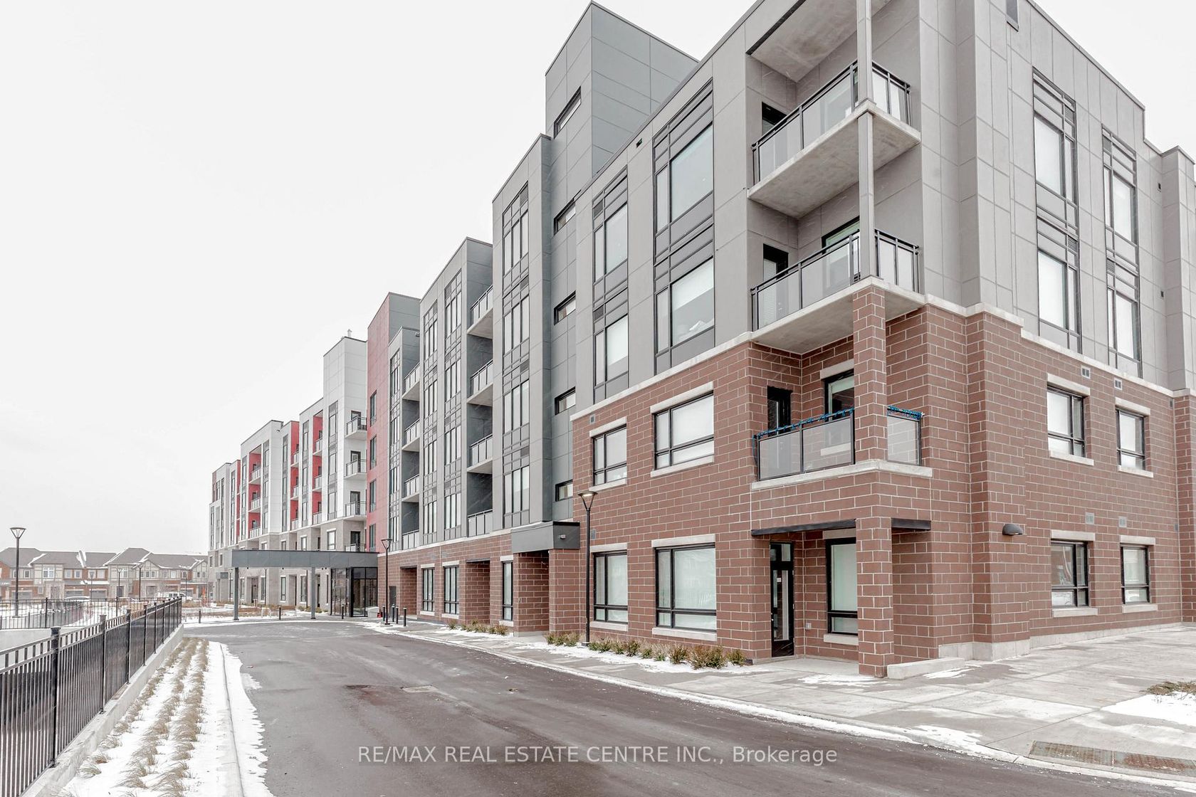 310 - 3265 Carding Mill Trail, GO Glenorchy, Oakville 