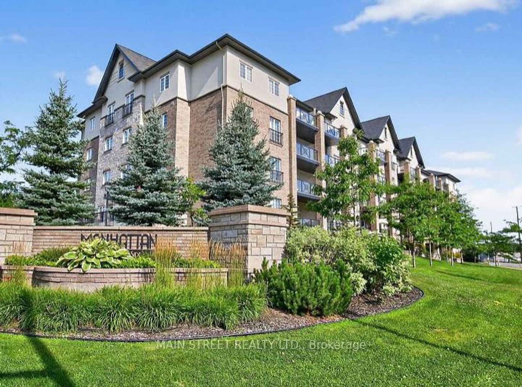 303 - 40 Ferndale Drive S, Ardagh, Barrie photo 3 303 - 40 Ferndale Drive S, Ardagh, Barrie photo 3