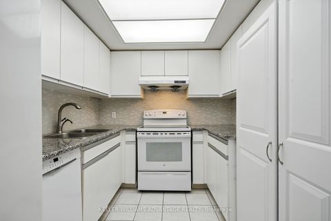 Photo 13 at 2002 - 215 Wynford Drive, Flemingdon Park, Toronto