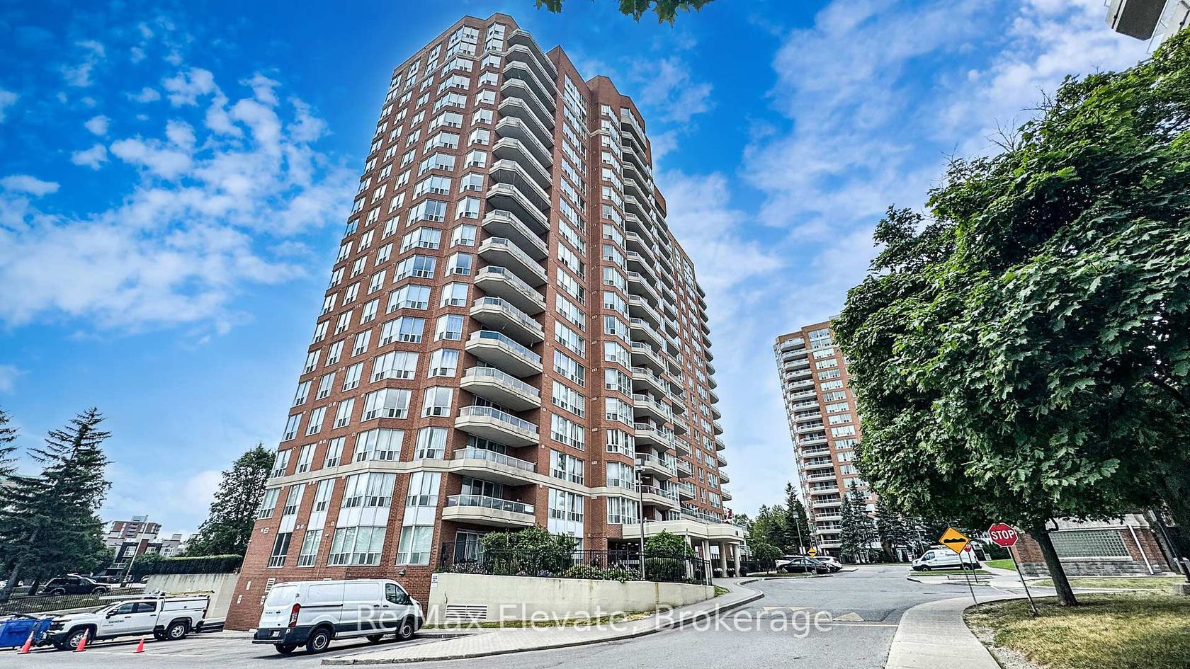 1111 - 410 Mclevin Avenue, Malvern, Toronto 