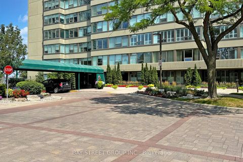 Photo 3 at 605 - 55 Skymark Drive, Hillcrest Village, Toronto