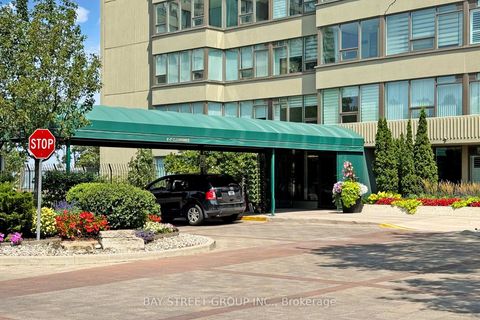Photo 4 at 605 - 55 Skymark Drive, Hillcrest Village, Toronto