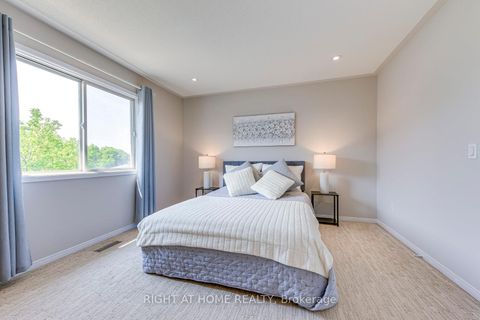 Photo 16 at 2356 Strawfield Court, RO River Oaks, Oakville